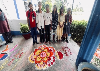 Kanha World School