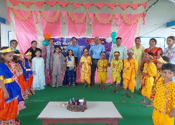 Kanha World School