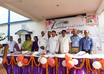 Kanha World School